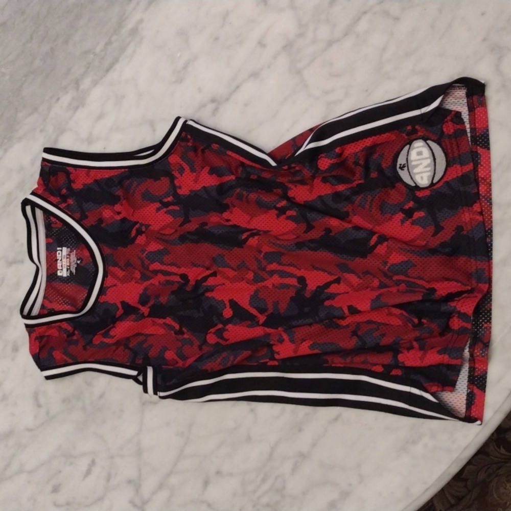 Basketball jersey XL 14-16 red camo